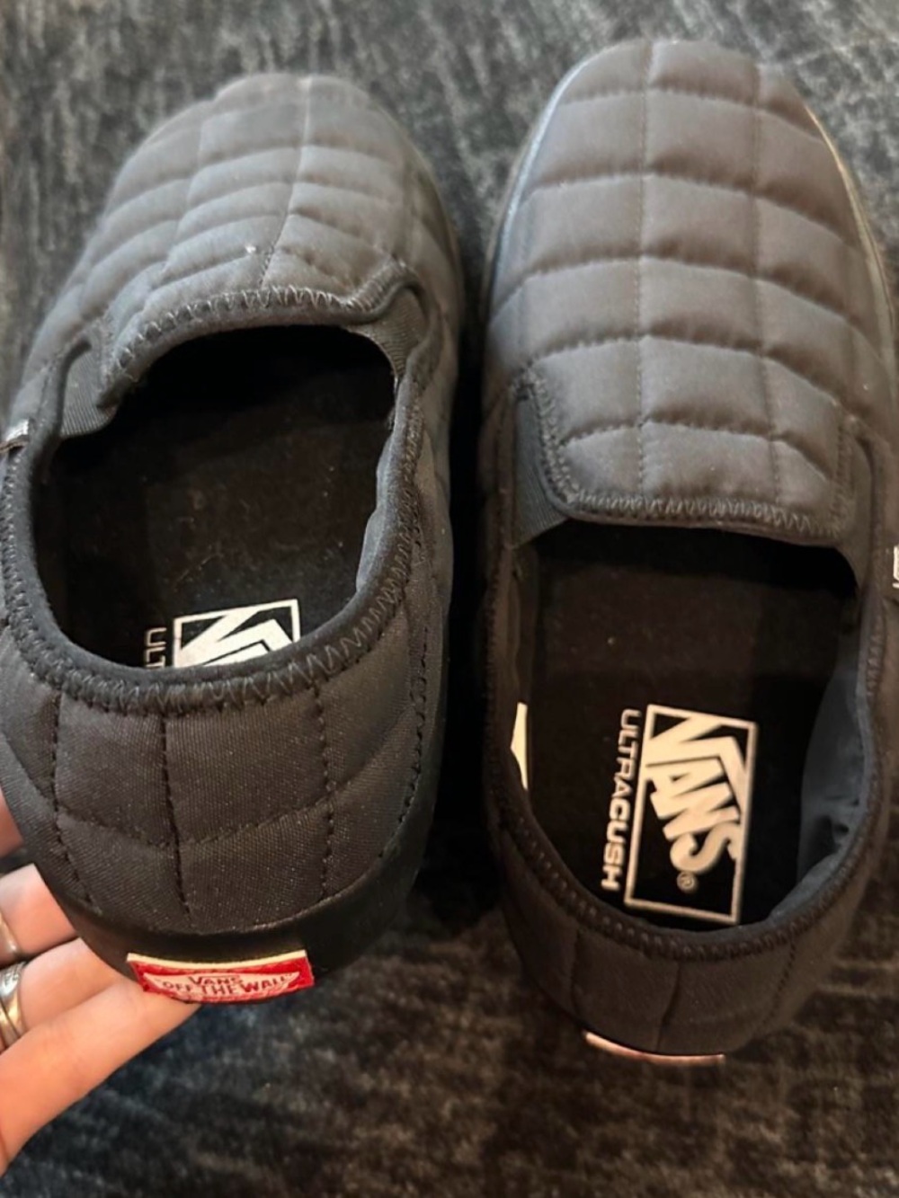 Vans Black Quilted Slip-er - UltraCush Comfort M 7-8